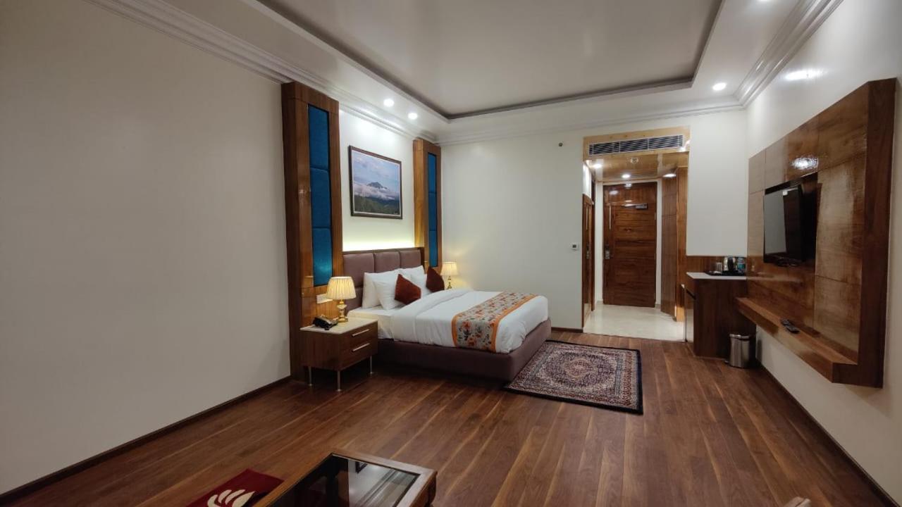Hotel Woodpark シムラー エクステリア 写真