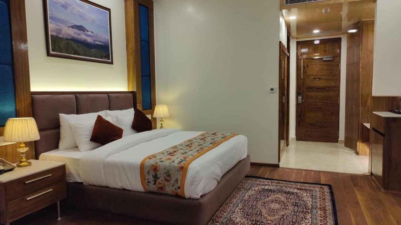 Hotel Woodpark シムラー エクステリア 写真