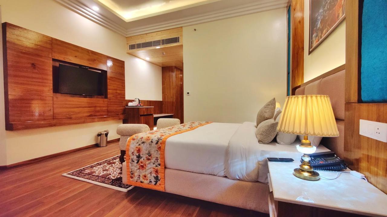 Hotel Woodpark シムラー エクステリア 写真